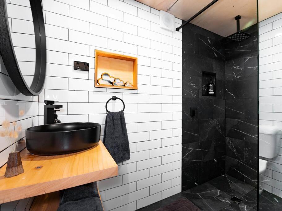 Pilgrim Blue, Derby - Two Charming Apartments In The Heart Of Derby 外观 照片